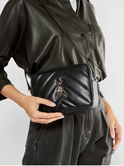 Geantă crossbody Patrizia Pepe, piele, neagră