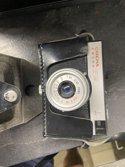 Фотоапарт Смена 8М с оргинален калъф