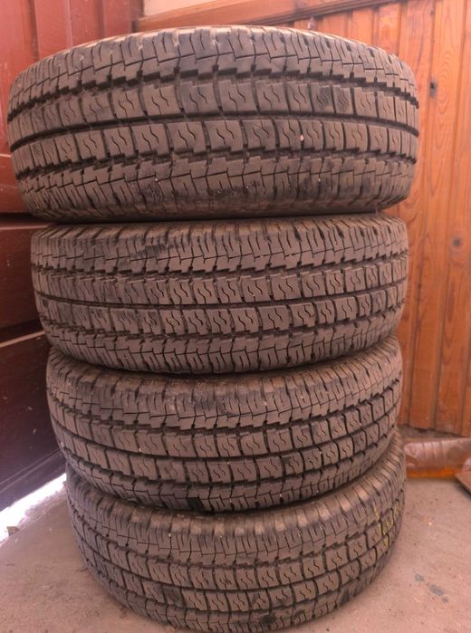 Бусови гуми мно Добро състояние