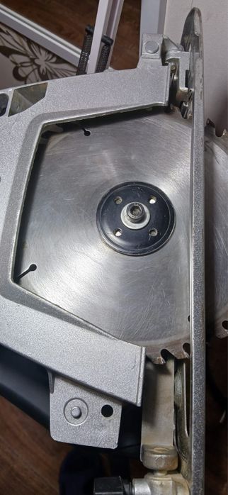 Продам циркулярную пилу