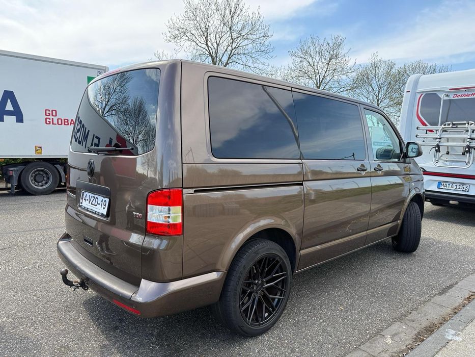 Volkswagen Transporter  T5 an 2012  20TDI