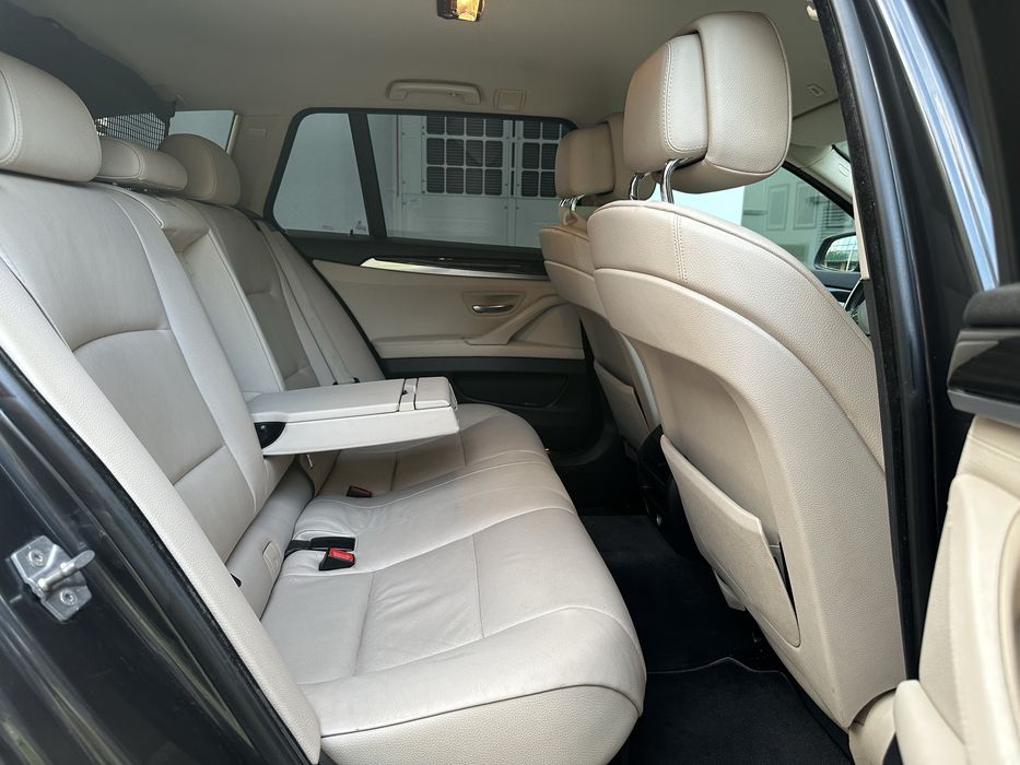 BMW Seria 5 F11 520d Touring | 184 CP | Automată ZF | Keyless | Navi Professional | Bi-Xenon Adaptive