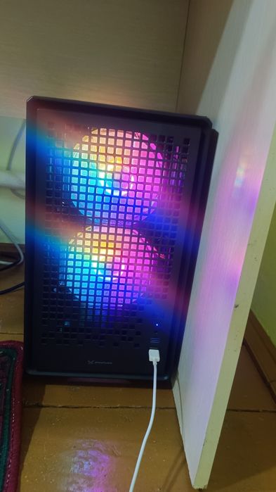 СРОЧНО ПРОДАМ Мощный Игравой компьютер