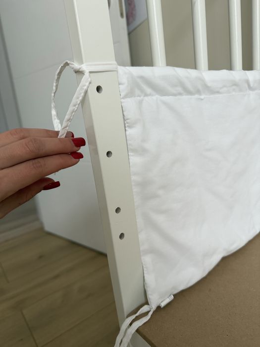 Дървено легло next to me