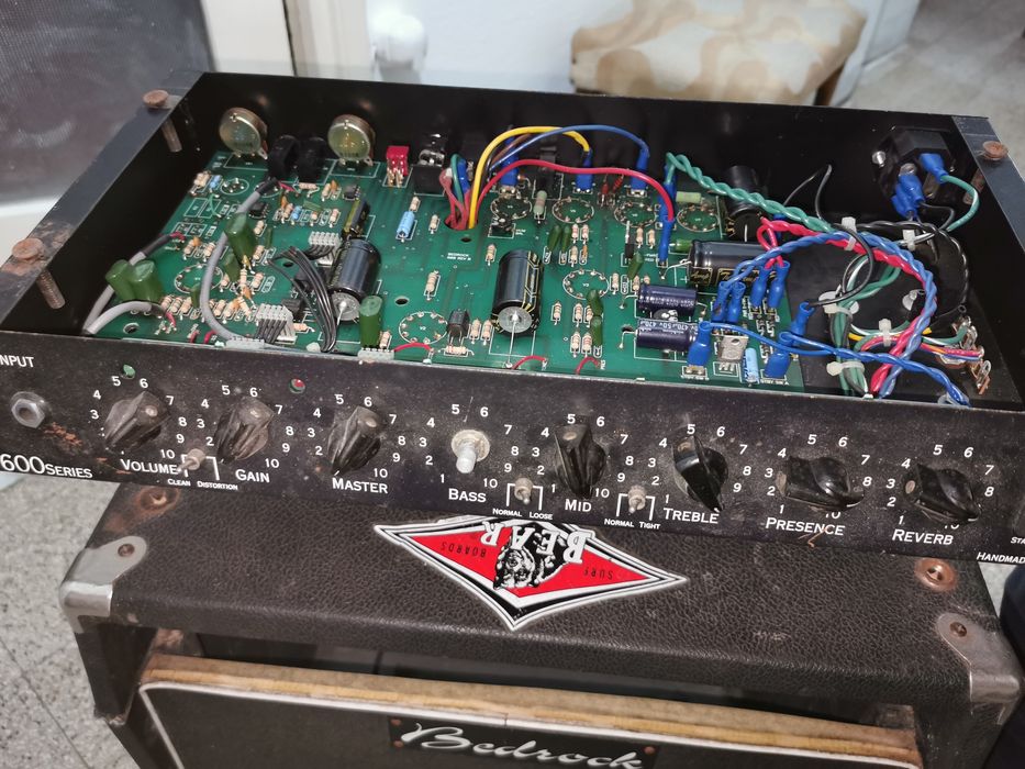 Amplificator 100 w pe lămpi made USA ani 80