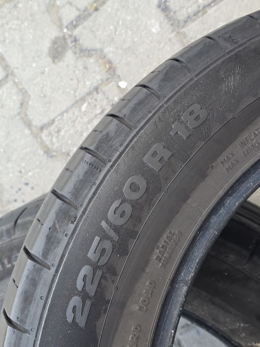 225 60 18 Continental