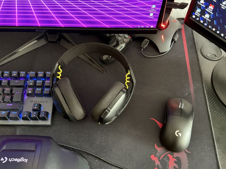 Геймърски комютър с периферия