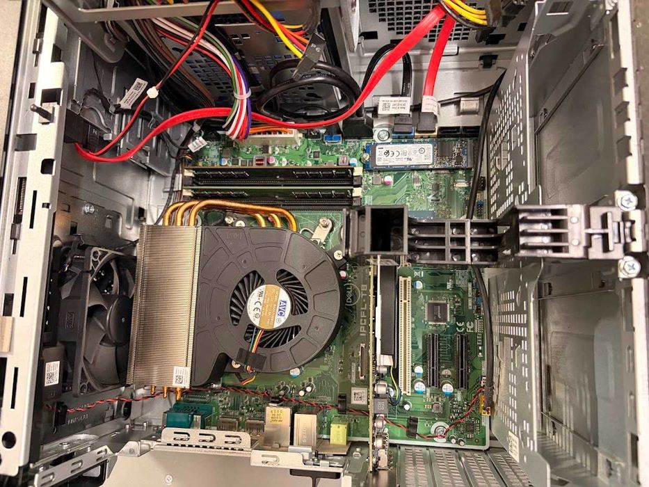 Dell Precision 3630 Tower – Intel Core i7-8700K, 16GB DDR4, 512GB NVMe SSD, Nvidia Quadro P620