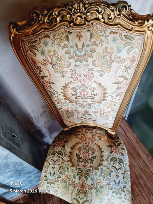 Антикварни трапезни  столове