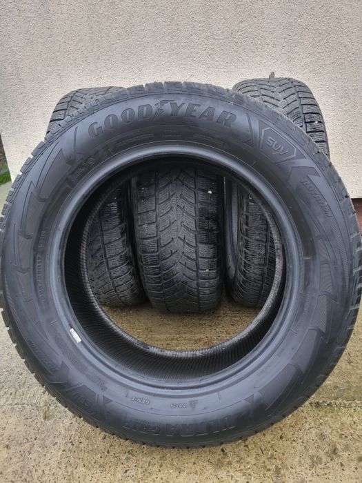 Anvelope iarma Goodyear SUV 225/65/r17 folosite