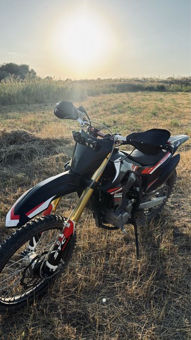 syc moto 300cc на ходу