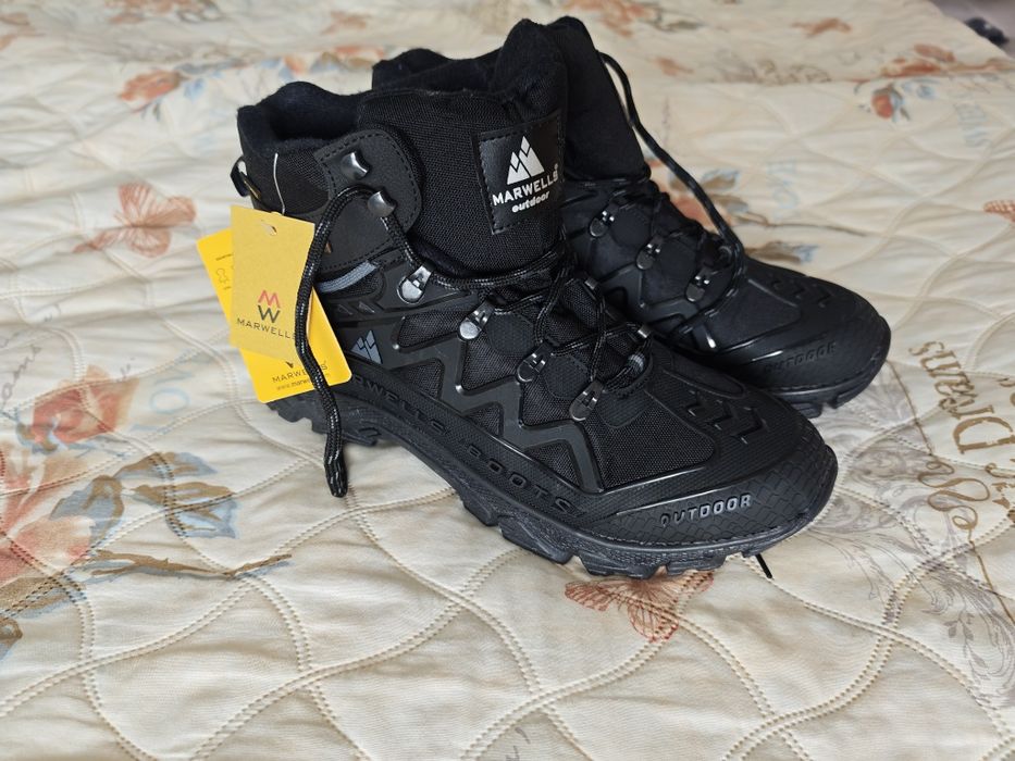 Мъжки зимни туристически боти