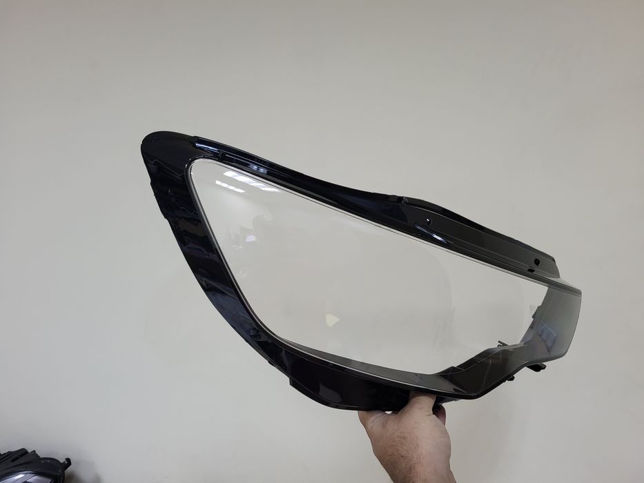 Дясно стъкло за фар Audi A6 C7 преди фейслифт dqsno styklo far farovе