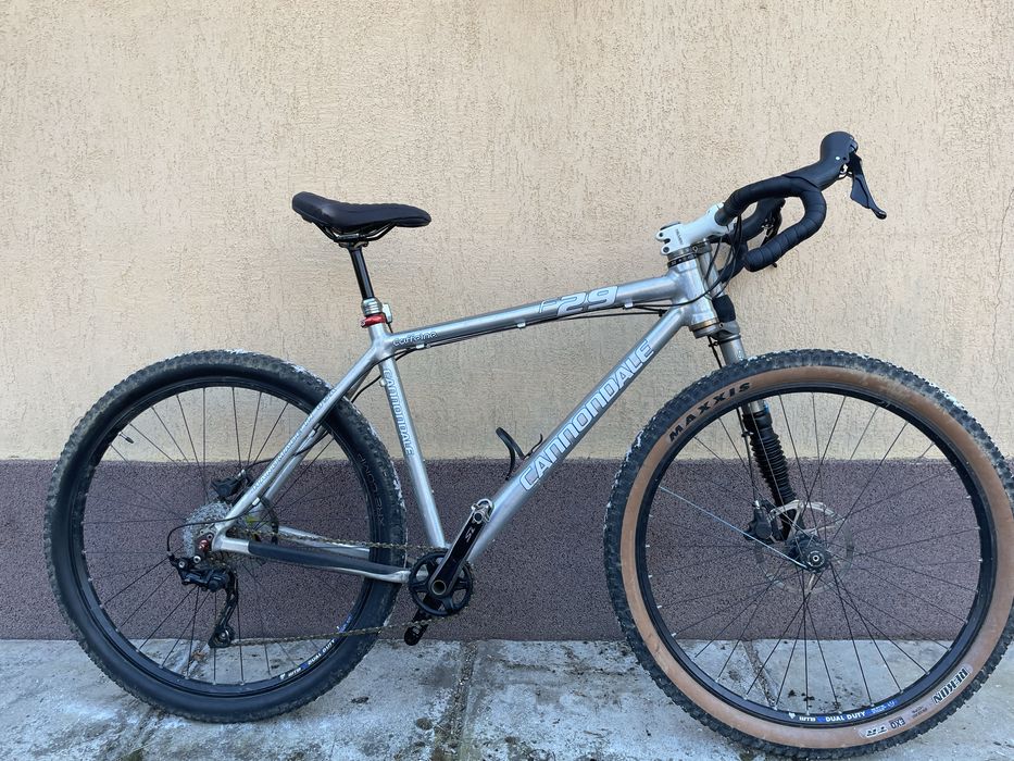 Cannondale F29 Caffeine gravel