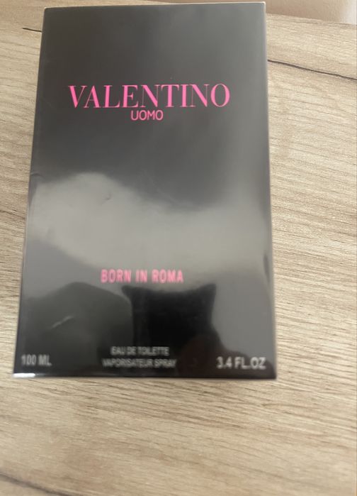 Parfum Valentino sigilat