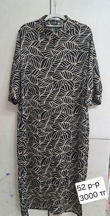 Продам пальто красное .3000тг