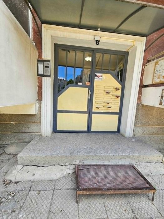 Владиславово, 55 кв.м чиста площ, готов за нанасяне- 119 900евро - снимка 18