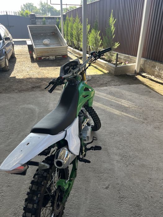 Продам эндуро 06 в идеальном состоянии