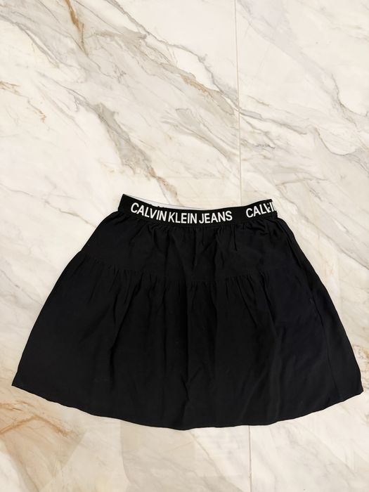 Calvin Klein юбка оригинал XS-S