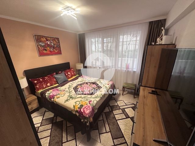 Продава се Тристаен апартамент в Свети Влас - 7705 кв.м за 10 €/кв.м - Снимка #4