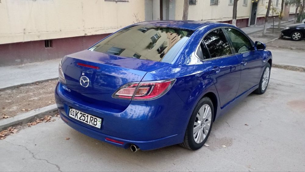 Продам в хорошем состоянии Mazda 6