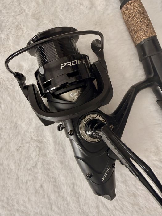 Combo Feeder Pro Fl Strategisti 3.90 /100-300g + Mulineta Fl