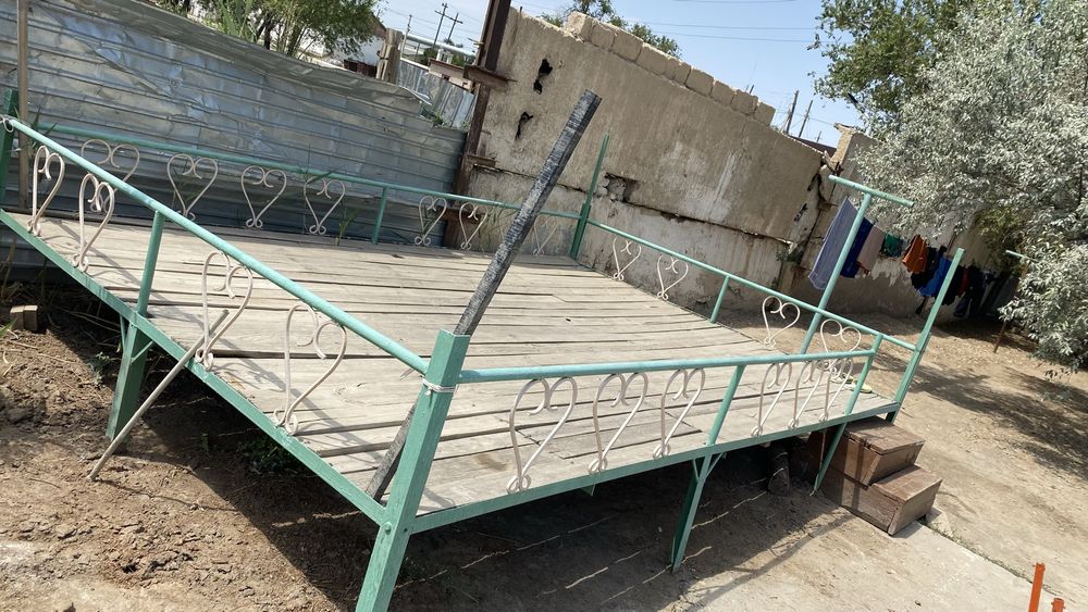 Срочно продам тапчан