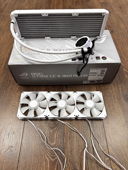 Cooler procesor AIO ROG STRIX LC 360 RGB White Edition