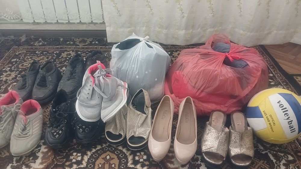 одежда, обувь 39-44 размеров
