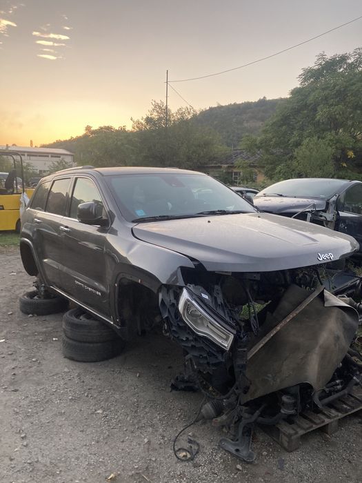Jeep Grand Cherokee 3.0d за части.