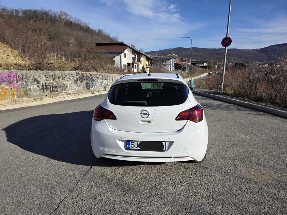 Opel Astra J Diesel 1.7
