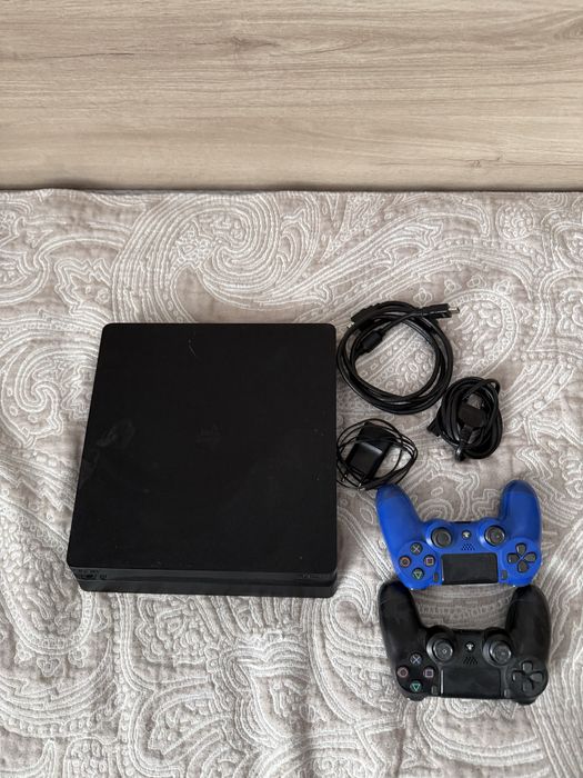 Пс4 торг имеется 2 игры