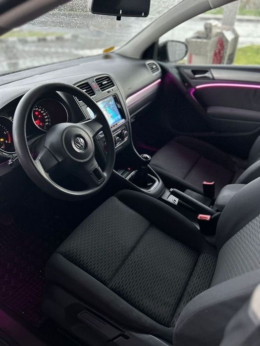 VOLKSWAGEN Golf 2010 — imagine 5
