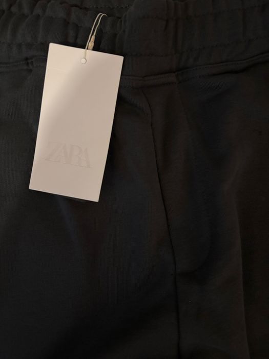 Мъжки анцуг ZARA