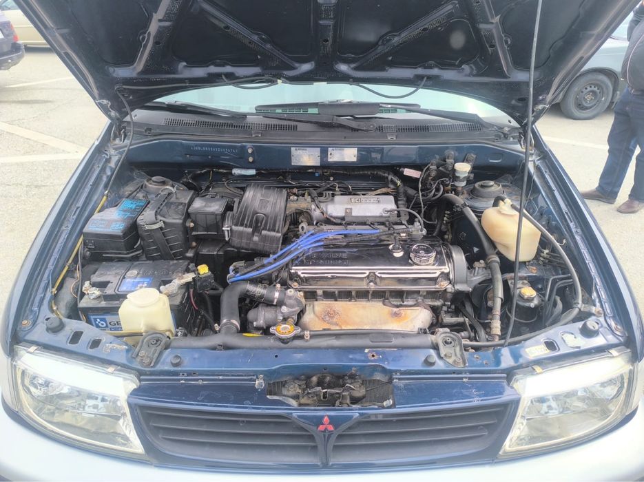 Mitsubishi Space Wagon