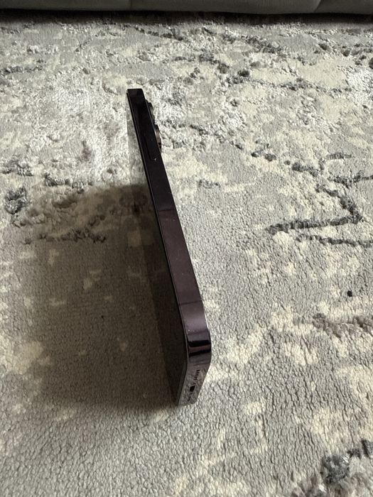 Iphone 14 pro deep purple