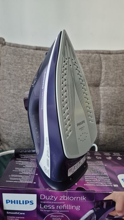 Fier de călcat Philips GC3584/30