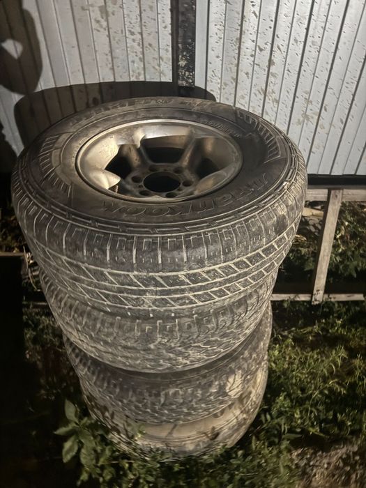 Продам шины.