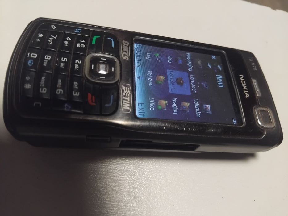 Telefon Nokia N70
