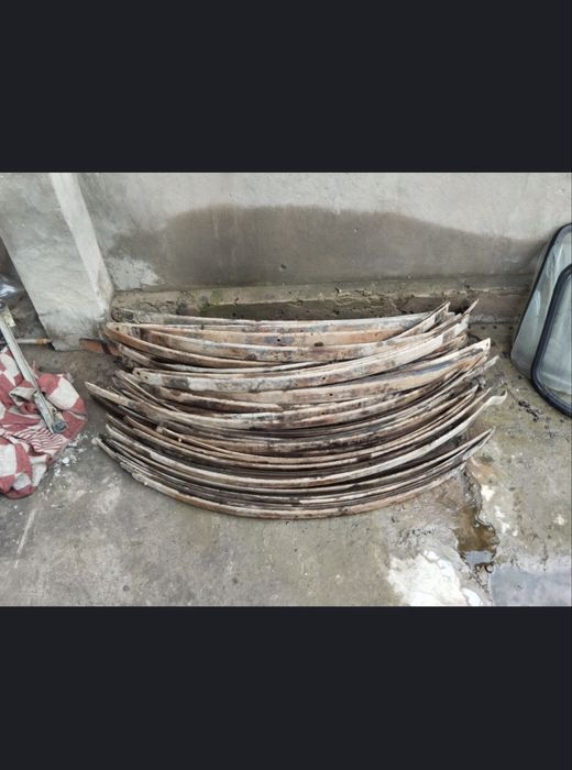 resor listlari xar xil razmerdagilaridan bor 15 mingdan 60 mingacha