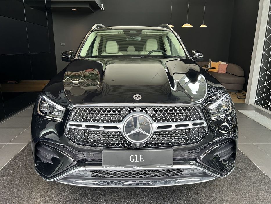 Mercedes-Benz GLE Mercedes Benz GLE 300d 4MATIC - Autoturism nou
