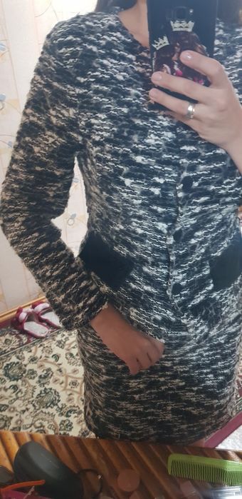 Продам костюм ткань букле