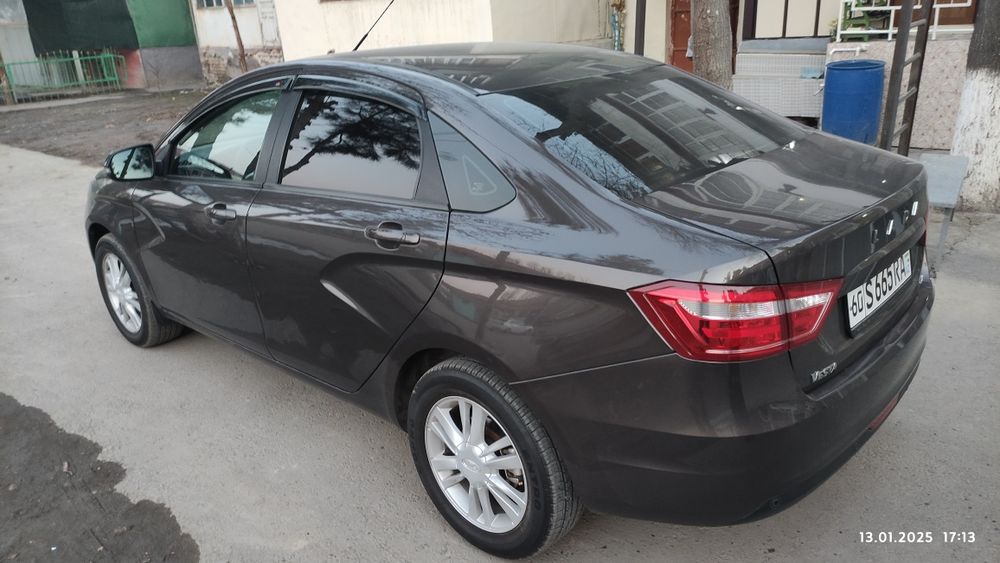 Lada vesta 1.8 mexanika
