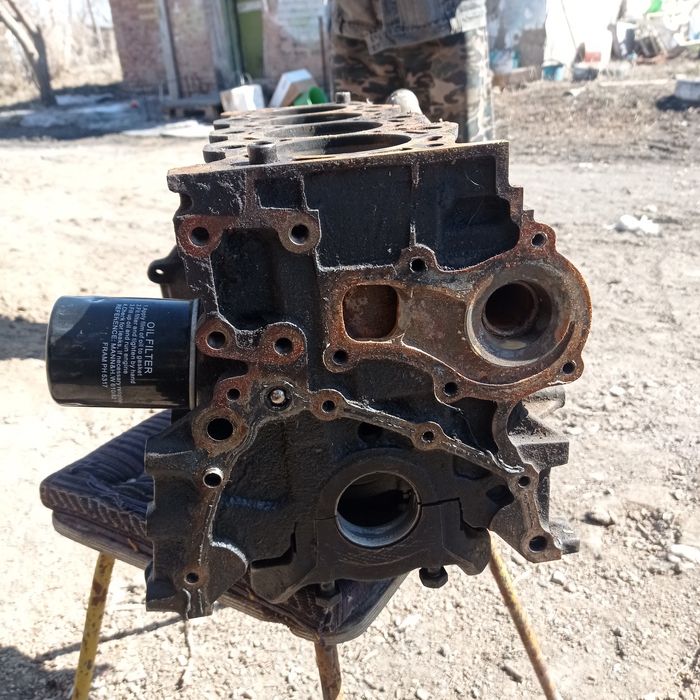 продаю двигатель