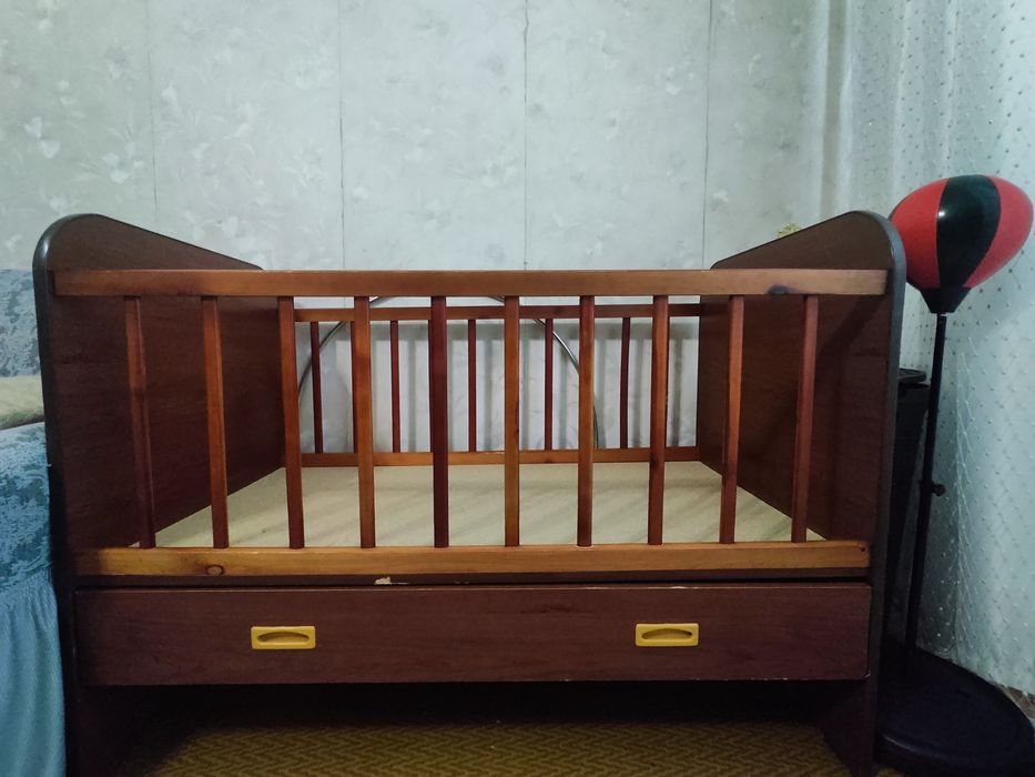 детская кровать Б/У