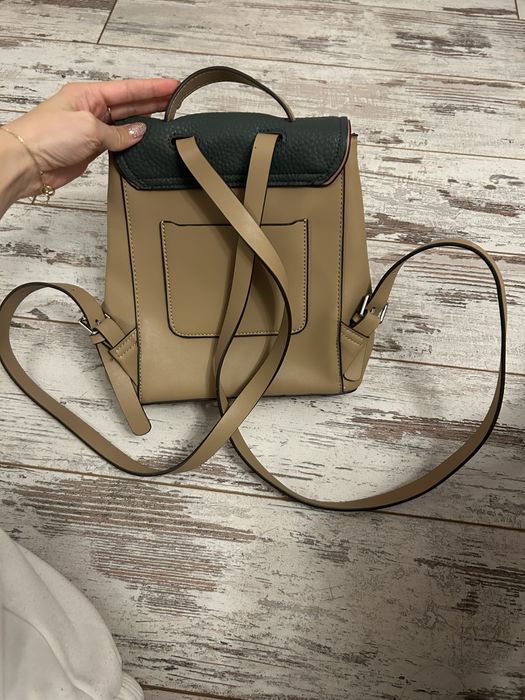 НОВА раница Parfois