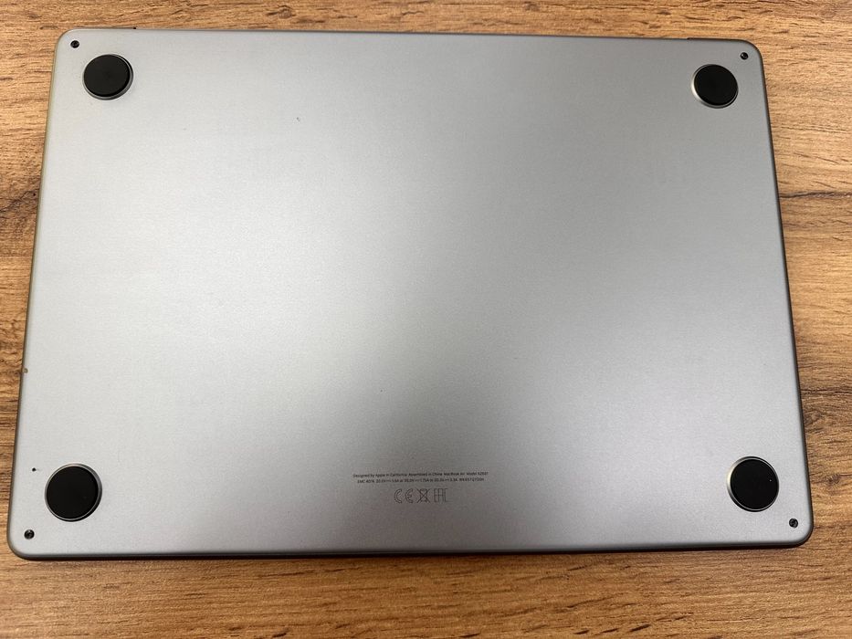 Macbook M2 емкость 93% СРОЧНО