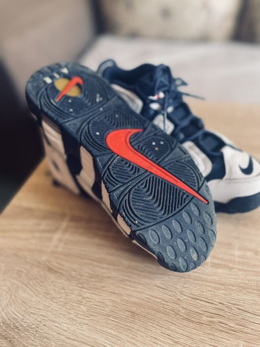 Nike Air Uptempo 39 number