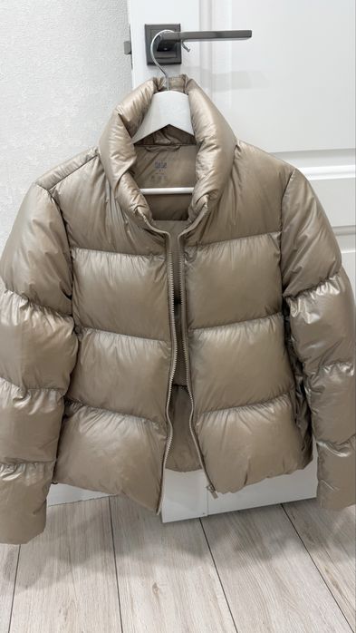 пуховик UNIQLO Ultra Light Down кокон