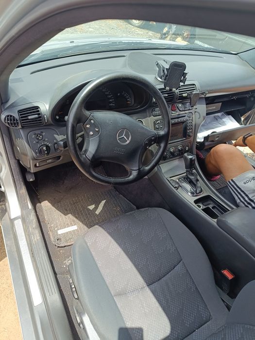 С класа 220 цди комби 143 коня 2001 год на части